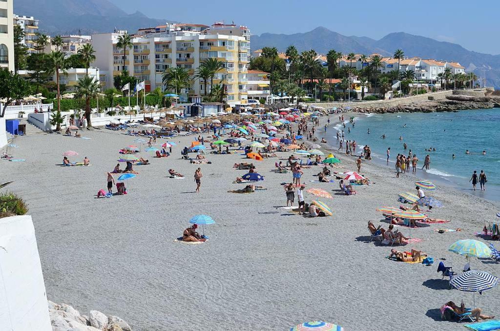 Apartamento En Nerja Exterior photo