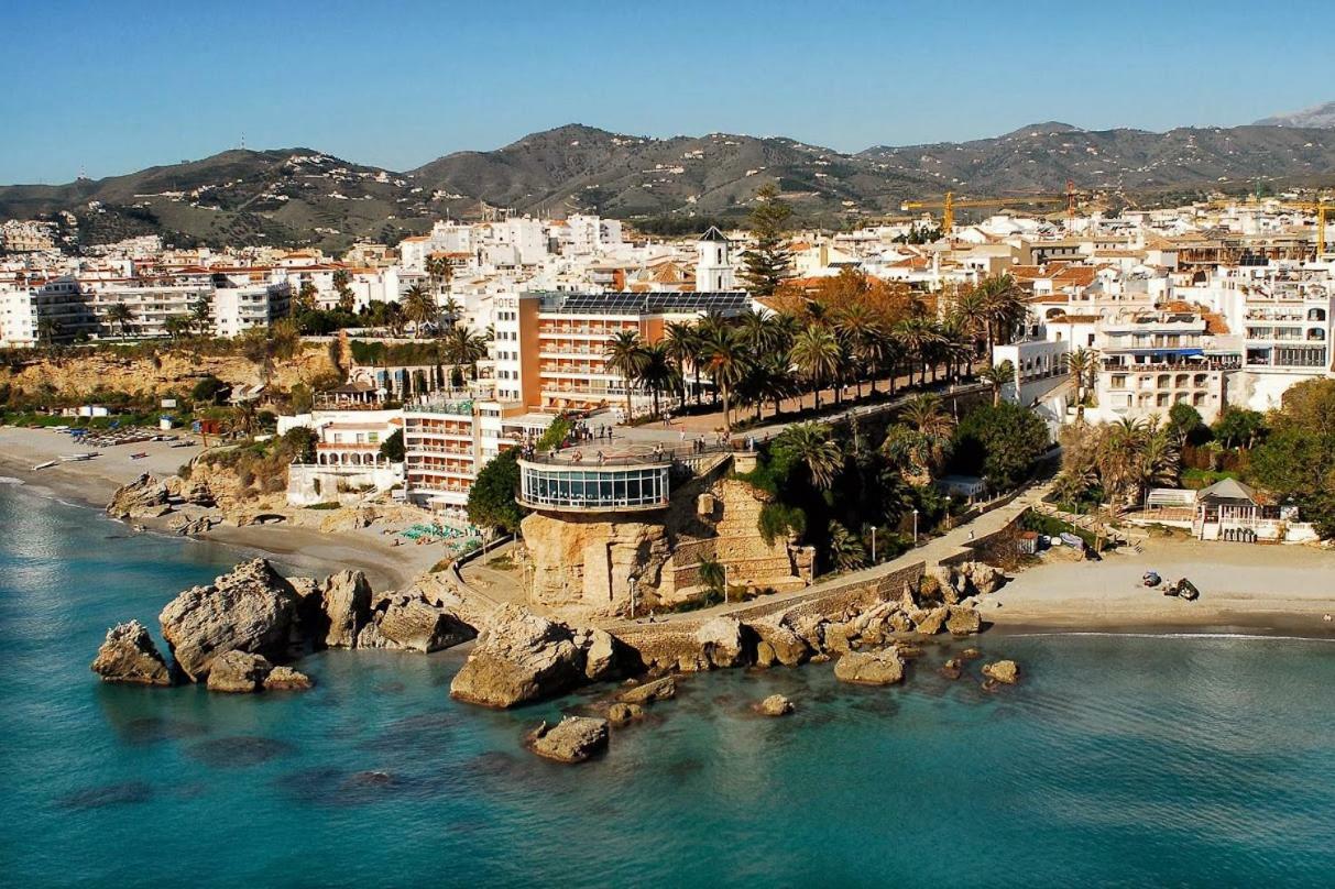 Apartamento En Nerja Exterior photo